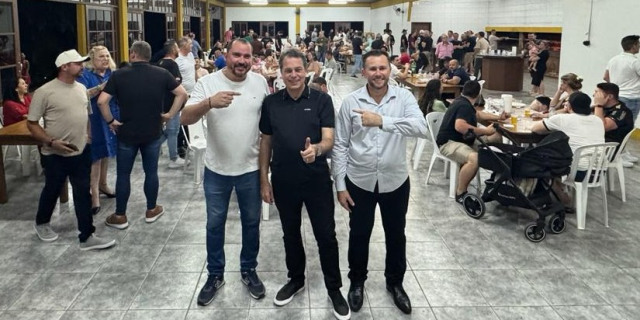 PDT de Siderópolis reúne 250 pessoas para encontro com deputado estadual Rodrigo Minotto (1).