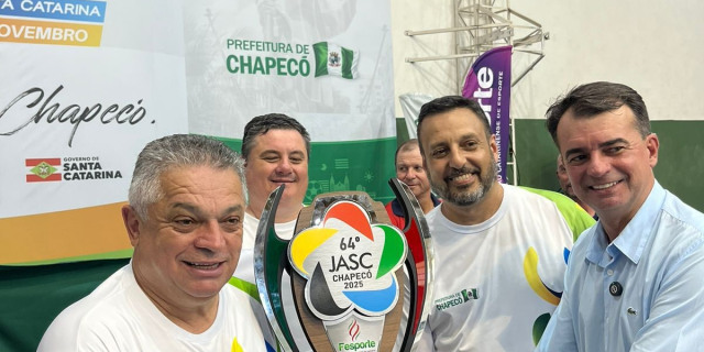  Chapecó  grande campeã dos Jogos Abertos de Santa Catarina. 