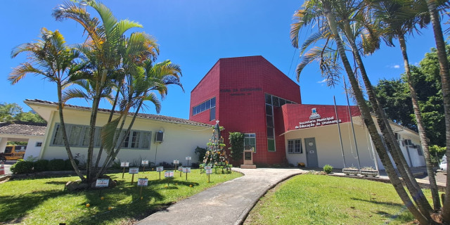 Secretaria Municipal da Educação de Urussanga.