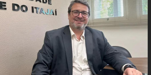 Um legado construído pela inovação e pelo diálogo..