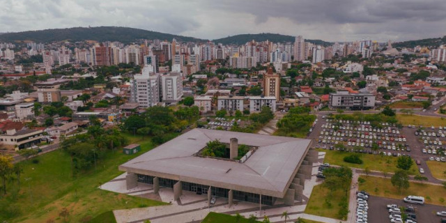 Prefeito acompanha desafios e projeta avanços para Criciúma.