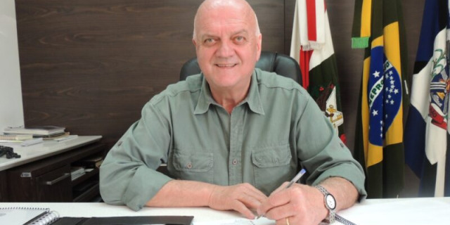 João Olávio Falchetti, ex-prefeito de Tubarão. João Olávio Falchetti, ex-prefeito de Tubarão.