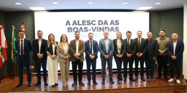 A renovação política começa pelos bastidores do Legislativo..